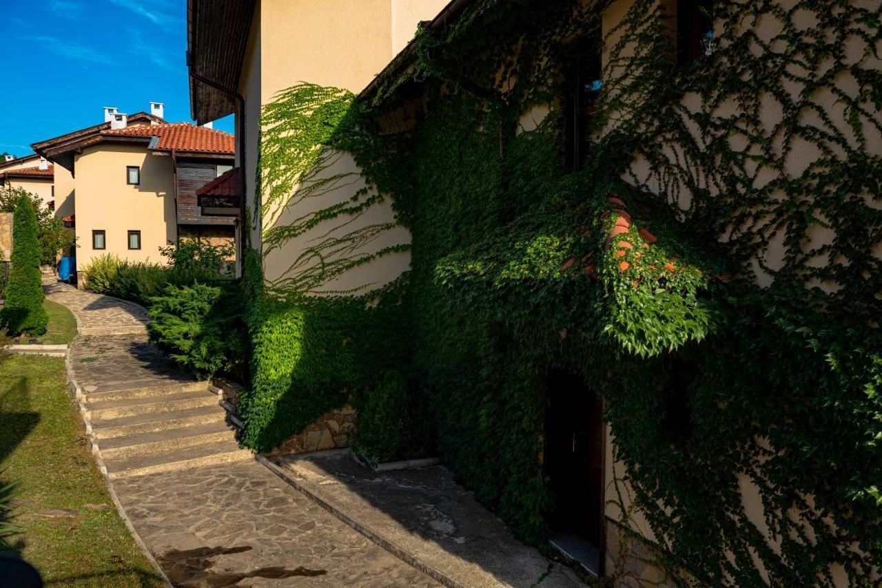 Menada Sunny Hill Villa Kosharitsa Exterior foto