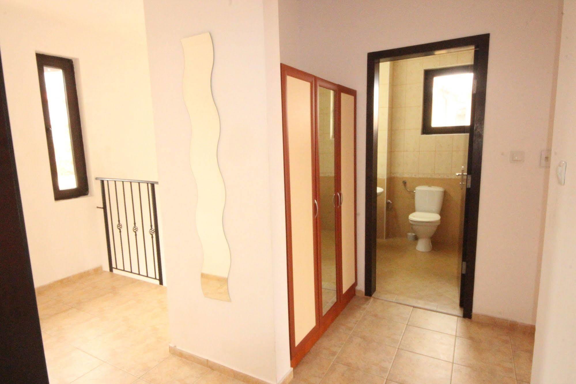 Menada Sunny Hill Villa Kosharitsa Exterior foto